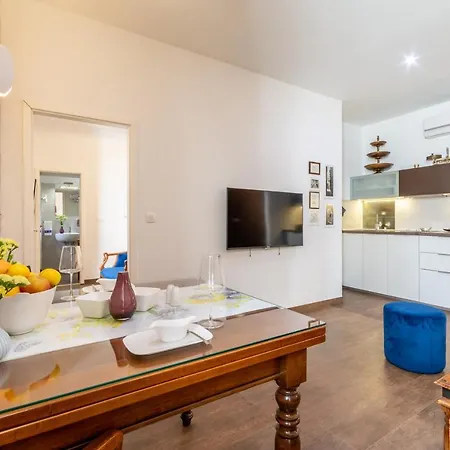 Deluxe Muse Apartament Split